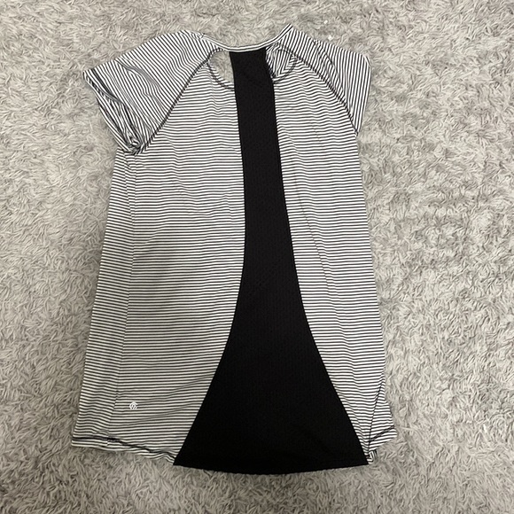 black and white striped kids champion shirt - Picture 2 of 3